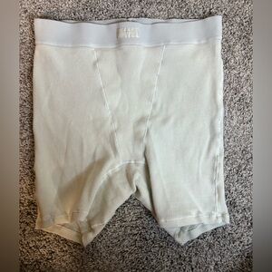 SKIMS boxer underwear shorts Size small
